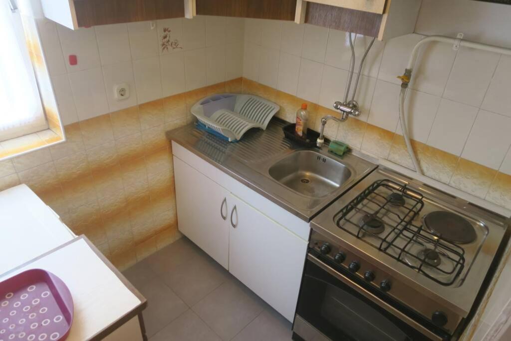 Cozy Apartment Alma, Two Steps From The Sea Medulin Ngoại thất bức ảnh