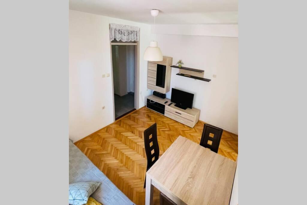 Cozy Apartment Alma, Two Steps From The Sea Medulin Ngoại thất bức ảnh